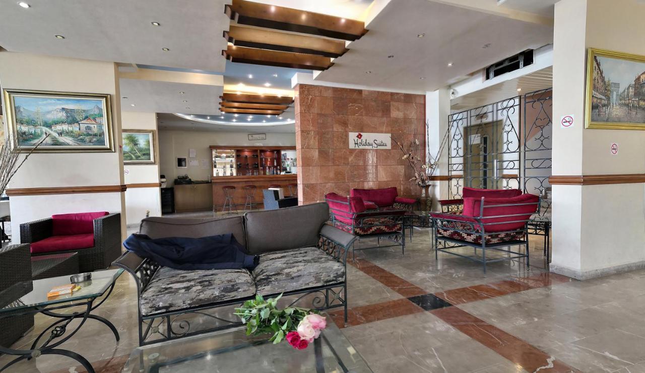 ג'ונייה Holiday Suites Hotel & Beach Resort מראה חיצוני תמונה